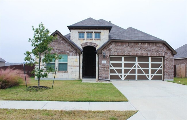 property at 1033 Leadtree Loop