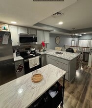 326 Sterling St in West Boylston, MA - Building Photo - Building Photo