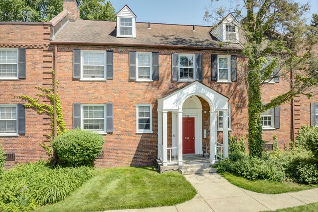 Historic Hillcrest Village Apartments