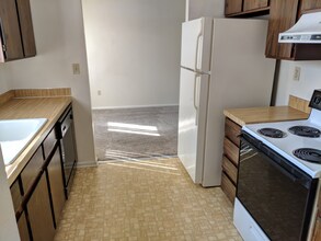 725 N Hillcrest Dr in Fort Collins, CO - Building Photo - Building Photo