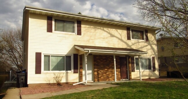 property at 2109 10th St Pl