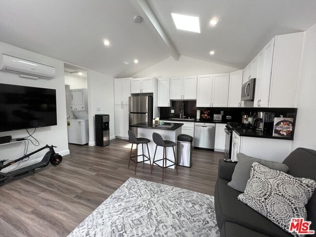 12512 Rubens Ave in Los Angeles, CA - Building Photo - Building Photo