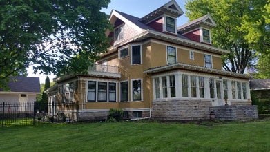 806 4th Ave SW in Faribault, MN - Building Photo - Building Photo