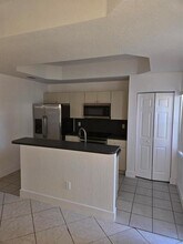 4944 Leeward Ln in Fort Lauderdale, FL - Building Photo - Building Photo