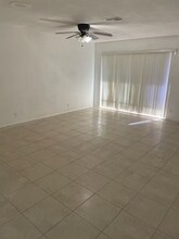 1641 NW 1st Ave in Pompano Beach, FL - Building Photo - Building Photo