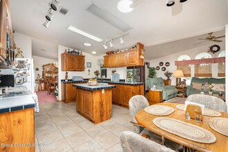 4159 Hidden Lakes Dr in Mims, FL - Building Photo - Building Photo