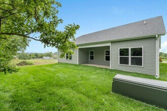 341 Friendly in Nicholasville, KY - Building Photo - Building Photo