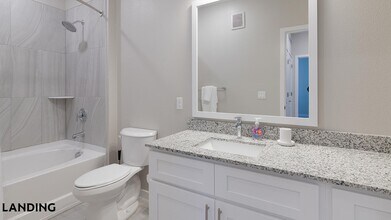 1000 Western Breeze Circle, Unit 1-405 in Davenport, FL - Building Photo - Building Photo