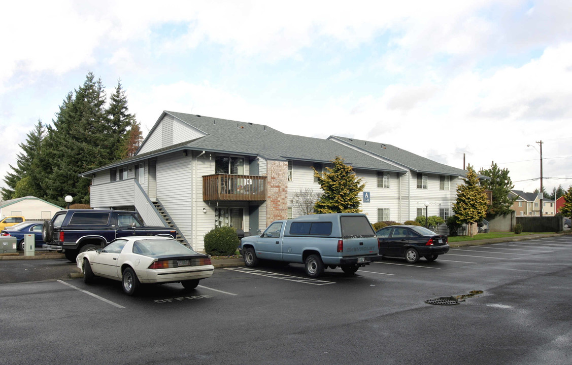 Cascade Ridge Apartments in Troutdale, OR - Building Photo