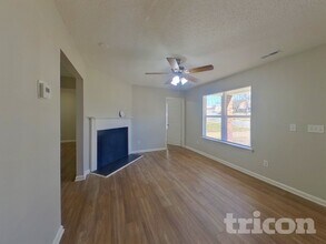 1113 Capps Hollow Dr in Charlotte, NC - Building Photo - Building Photo