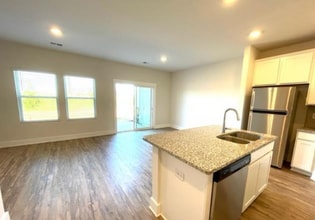 6 Outback Dr in Greer, SC - Building Photo - Building Photo