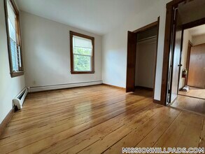 5 Oakland St, Unit 3 in Boston, MA - Building Photo - Building Photo
