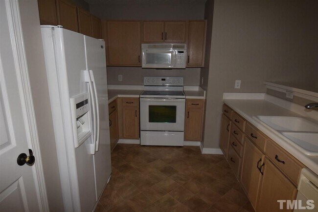 1513 Kenmore Dr in Clayton, NC - Building Photo - Building Photo