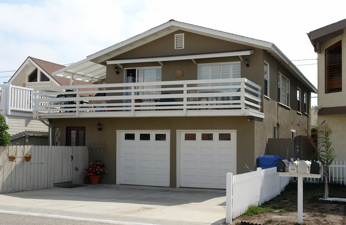 140 Burbank Ave in Oxnard, CA - Foto de edificio