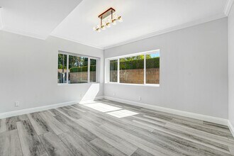 17344 Napa St in Northridge, CA - Building Photo - Building Photo