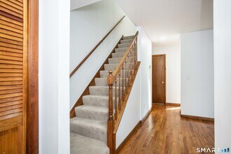 449 S Main St in Manchester, CT - Building Photo - Building Photo