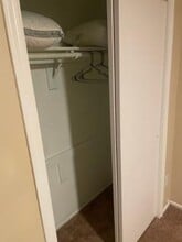 13 Bordenshire Dr in fieldsboro, NJ - Building Photo - Building Photo