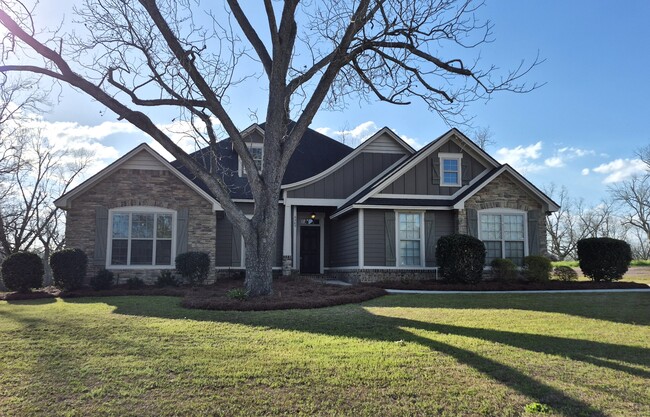 property at 4585 San Saba Dr