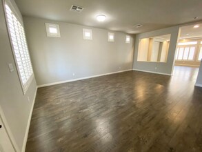 731 Lieber Wy in Henderson, NV - Building Photo - Building Photo
