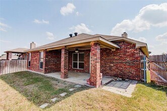 3713 Fiscal Ct in Fort Worth, TX - Building Photo - Building Photo