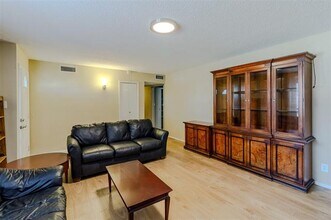 2614 St George Dr in Garland, TX - Building Photo - Building Photo