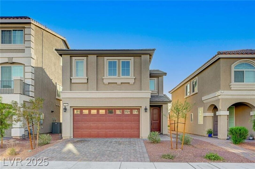 7775 Tyrell Peaks St in Las Vegas, NV - Building Photo