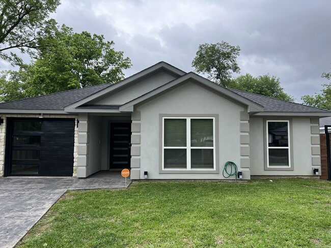 property at 614 Ezekial Ave