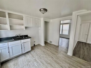 15030 Rossini Dr in Detroit, MI - Foto de edificio - Building Photo