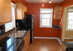 2732 N 11th St, Unit 4A in Sheboygan, WI - Building Photo - Building Photo