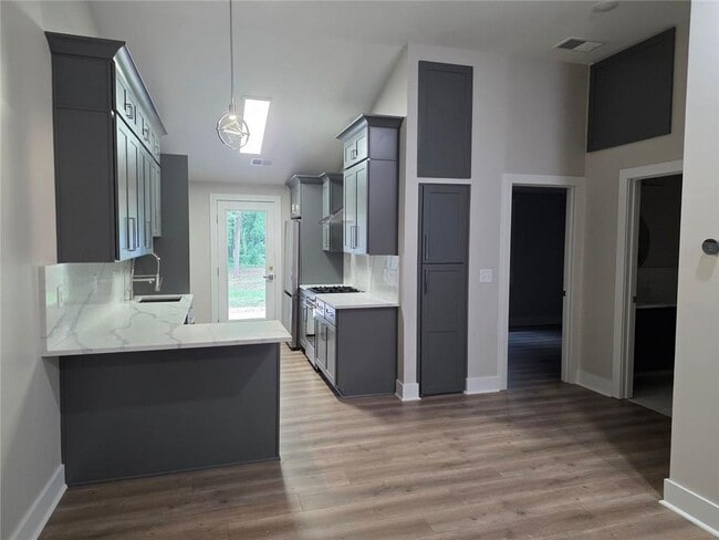 300 Dallas Rd in Dallas, GA - Building Photo - Building Photo
