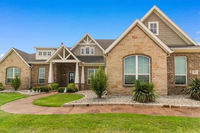 850 San Saba E in Midlothian, TX - Foto de edificio - Building Photo