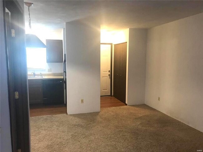 108 Ashley Dr in Fairview Heights, IL - Building Photo - Building Photo