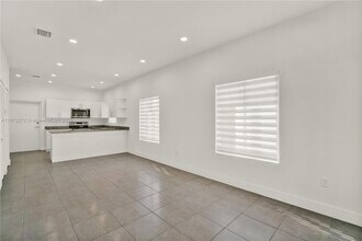 6331 NW 1st Pl in Miami, FL - Building Photo - Building Photo