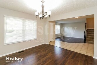 2 Pebblestone Ct in Milford, OH - Building Photo - Building Photo