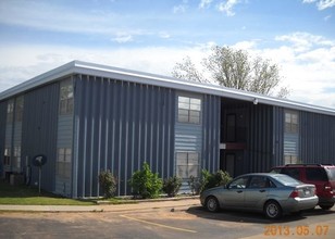 Parkview Apartments in El Reno, OK - Building Photo - Building Photo