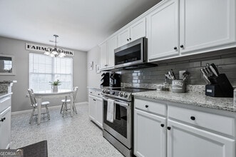 11 Cobblestone Dr NW in Cartersville, GA - Building Photo - Building Photo