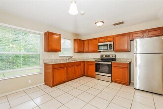 1109 Cambourne Dr in Kissimmee, FL - Building Photo - Building Photo