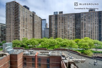 180 Riverside Blvd, Unit FL11-ID843 in New York, NY - Building Photo - Building Photo