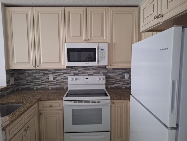 property at 501 SE 8th St