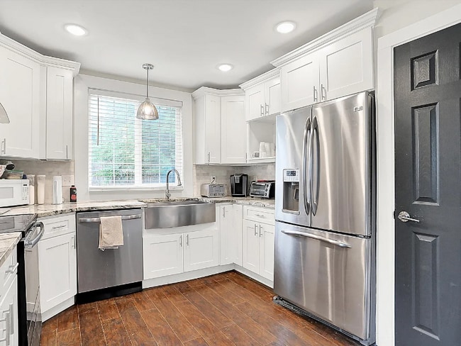 1641 Iowa St in Indianapolis, IN - Foto de edificio - Building Photo