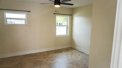 1502 Ave I in Fort Pierce, FL - Building Photo - Building Photo