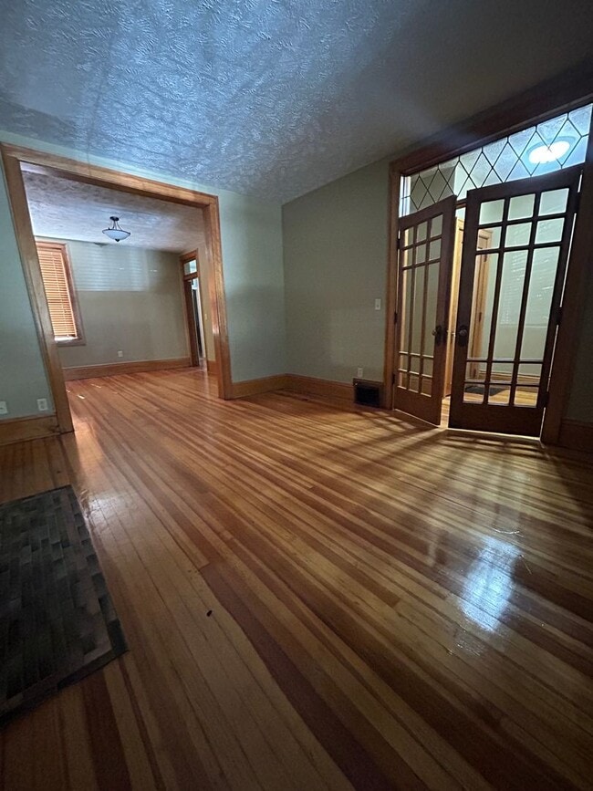 556 S 26th Ave in Omaha, NE - Building Photo - Building Photo