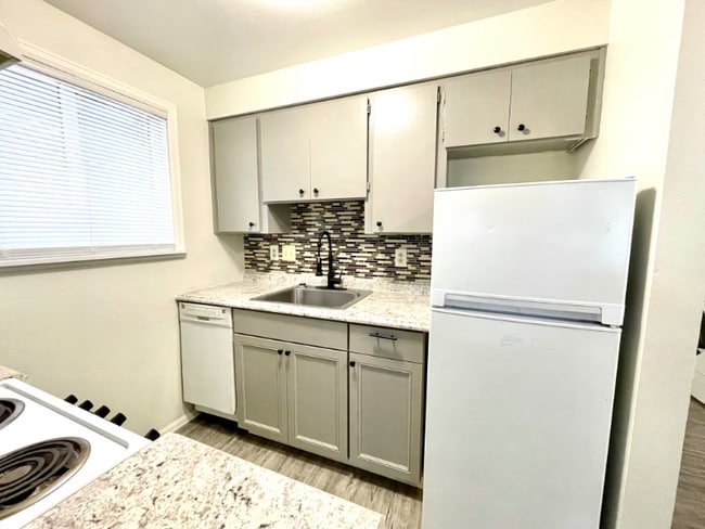 2134 E Cataldo Ave in Spokane, WA - Building Photo - Building Photo