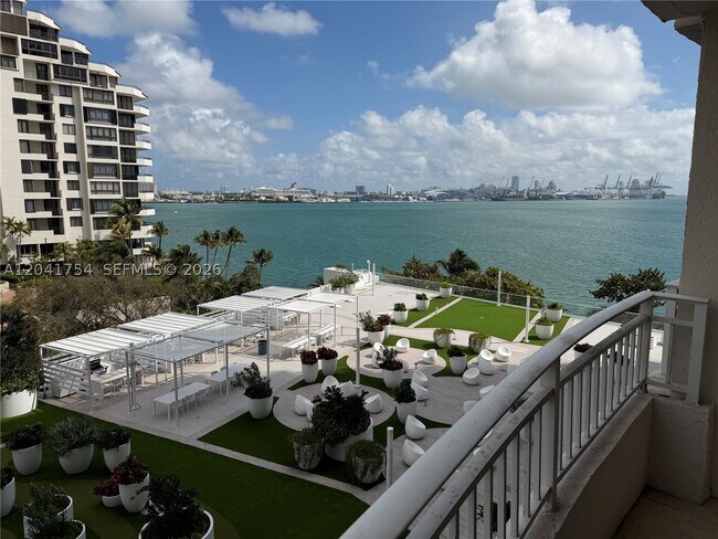 property at 770 Claughton Island Dr