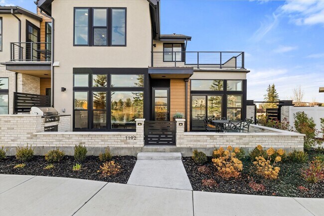 1192 S Sunset Cv Ln in Eagle, ID - Building Photo - Building Photo