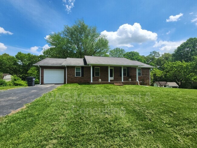 property at 1606 Brookdale Ave