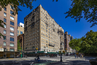 65 Central Park W in New York, NY - Building Photo - Primary Photo