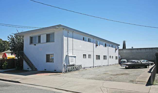 901 J St in Antioch, CA - Foto de edificio - Building Photo