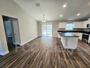 212 Oak Ln in Ocala, FL - Building Photo - Building Photo