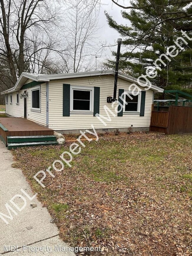 property at 3550 N Graham Rd
